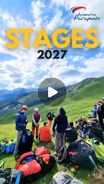 Ambiance de groupe pendant un stage en montagne